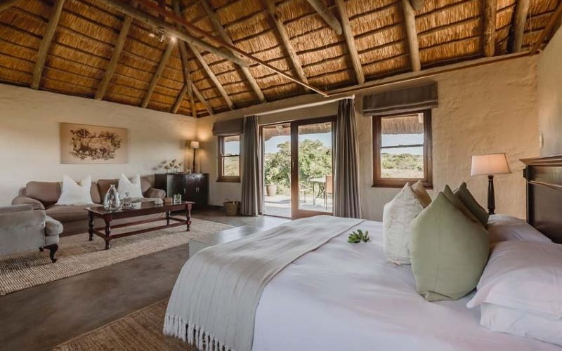 Hlosi  Lodge 12